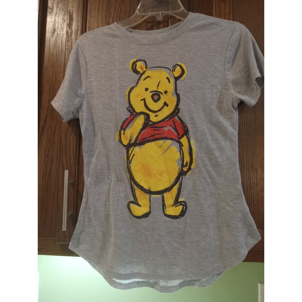 Disney Winnie the Pooh Heather Gray Graphic T-Shirt Juniors Medium Curved Hem